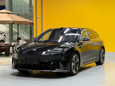 Nio ET5T · 2025 год