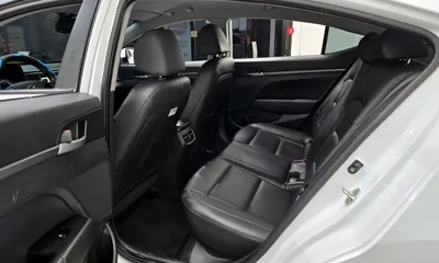 Hyundai Avante 2017, 134880 км, за 7990000 KRW - фото 13