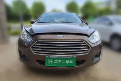 Ford Escort 2017, 62900 км, за 27830.89 CNY