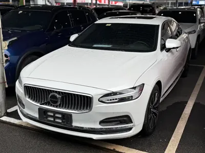 Volvo S90 · 2020 год