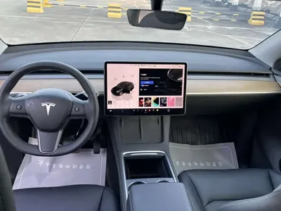 Tesla Model Y 2023, 89000 км, за 151800 CNY - фото 11