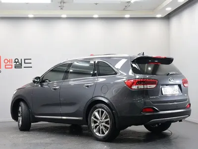 Kia Sorento 2015, 121437 км, за 12990000 KRW