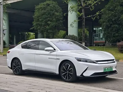 BYD Han 2021, 92000 км, за 79800 CNY