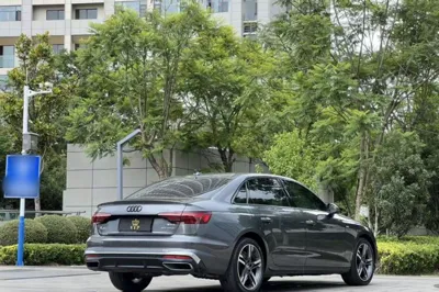 Audi A4L 2020, 93700 км, за 131207.61 CNY - фото 6