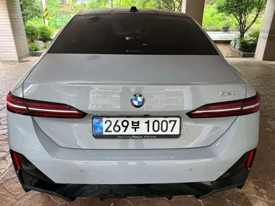 BMW 5-Series 2025, 1200 км, за 41680000 KRW
