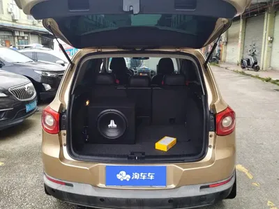 Volkswagen Tiguan 2011, 126700 км, за 27000 CNY