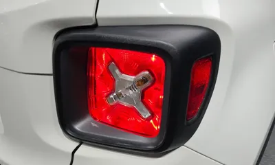 Jeep Renegade 2018, 97511 км, за 9900000 KRW - фото 23