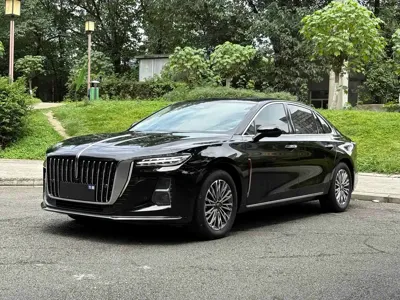 Hongqi Hongqi H5 · 2023 год