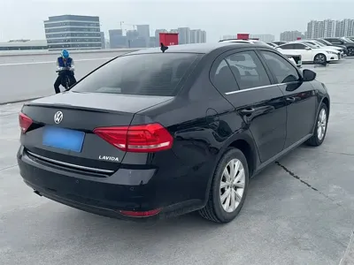 Volkswagen Lavida 2016, 162800 км, за 20900 CNY