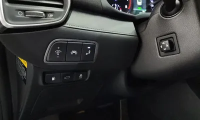 Hyundai Grandeur 2017, 128138 км, за 19200000 KRW - фото 36