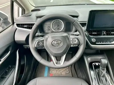 Toyota Corolla 2023, 80000 км, за 56200 CNY - фото 9