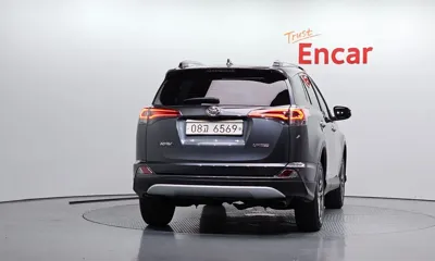 Toyota RAV4 2017, 82489 км, за 20900000 KRW