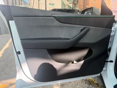 Tesla Model Y 2026, 2500 км, за 49000000 KRW - фото 6