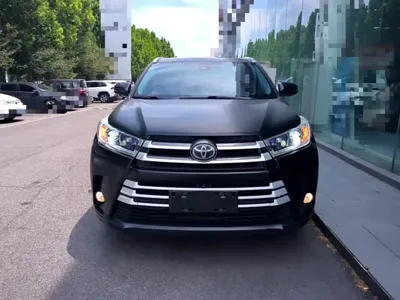 Toyota Highlander 2019, 94500 км, за 109200 CNY