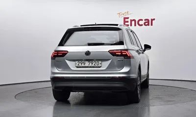Volkswagen Tiguan 2018, 146663 км, за 21800000 KRW