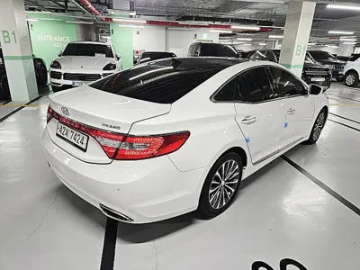 Hyundai Grandeur 2014, 145612 км, за 7000000 KRW - фото 8