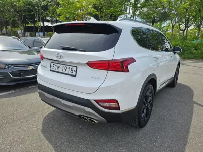 Hyundai Santafe 2019, 56950 км, за 21900000 KRW