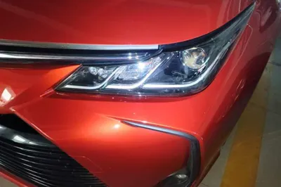 Toyota Corolla 2019, 61200 км, за 66076.26 CNY - фото 8
