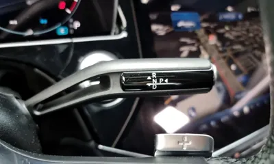 Mercedes-Benz E-Class 2024, 10266 км, за 76850000 KRW - фото 9