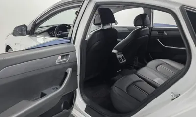 Hyundai Sonata 2017, 160511 км, за 8000000 KRW - фото 17
