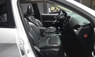Jeep Cherokee 2017, 16122 км, за 13700000 KRW - фото 11