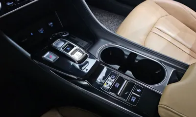 Hyundai Sonata 2020, 87641 км, за 17500000 KRW - фото 9