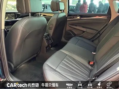 Volkswagen Passat 2025, 7800 км, за 126800 CNY - фото 11