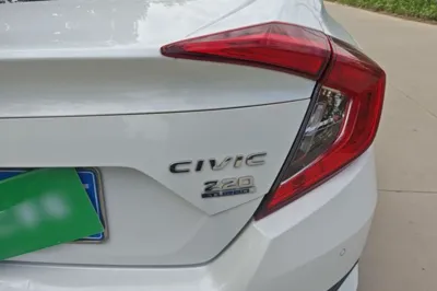 Honda Civic 2016, 88800 км, за 65458.48 CNY - фото 9
