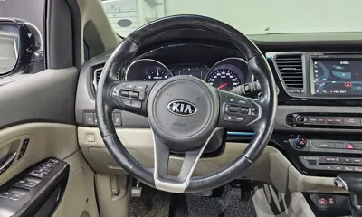 Kia Canival 2018, 97599 км, за 12100000 KRW - фото 13