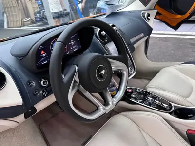 McLaren GT 2021, 14000 км, за 1138000 CNY - фото 14