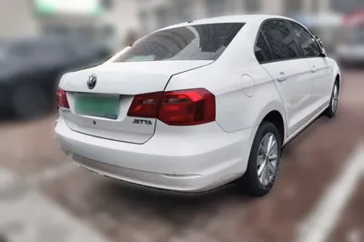 Volkswagen Jetta 2015, 69500 км, за 24003.63 CNY - фото 6
