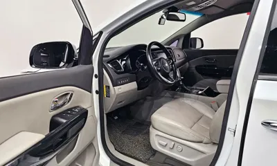 Kia Canival 2017, 250738 км, за 7700000 KRW - фото 10