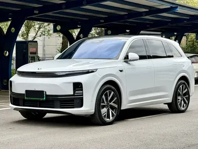 Li Auto Li L7 · 2023 год