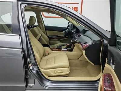 Honda Accord 2012, 147700 км, за 26800 CNY - фото 23