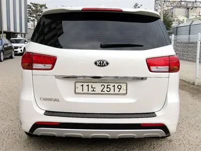 Kia Canival 2016, 180448 км, за 6490000 KRW - фото 4