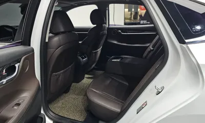 Hyundai Grandeur 2018, 182427 км, за 10900000 KRW - фото 26