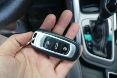 Geely Auto Vision X3 2017, 38400 км, за 34111.69 CNY - фото 23