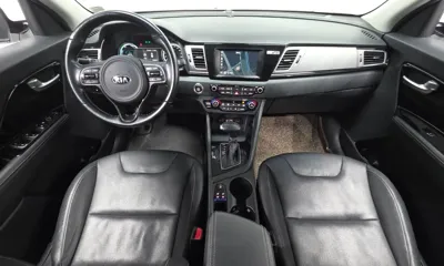 Kia Niro 2018, 229982 км, за 8590000 KRW - фото 7