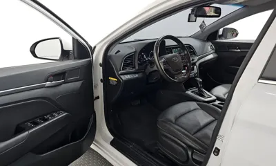 Hyundai Avante 2018, 62861 км, за 8490000 KRW - фото 10