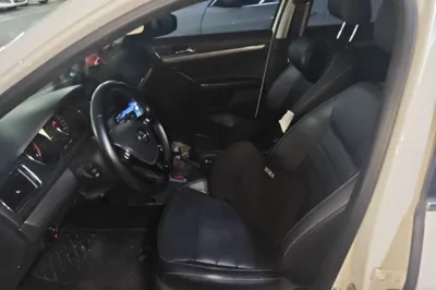 Volkswagen Lavida 2017, 135200 км, за 50855.61 CNY - фото 12