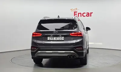 Hyundai Santafe 2019, 62571 км, за 20500000 KRW