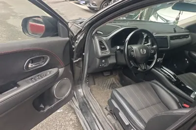 Honda Vezel 2015, 80000 км, за 52330.77 CNY - фото 23