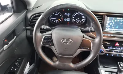 Hyundai Avante 2017, 170284 км, за 6190000 KRW - фото 13