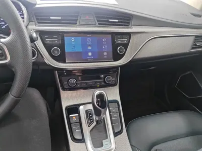Geely Emgrand GS 2017, 72000 км, за 23600 CNY - фото 6