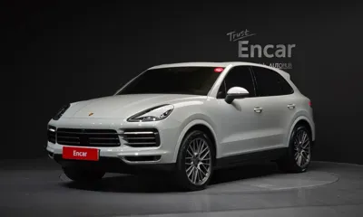 Porsche Cayenne · 2023 год