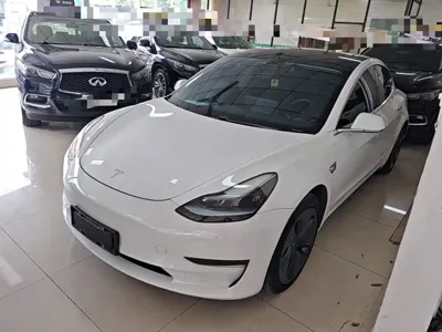 Tesla Model 3 · 2020 год
