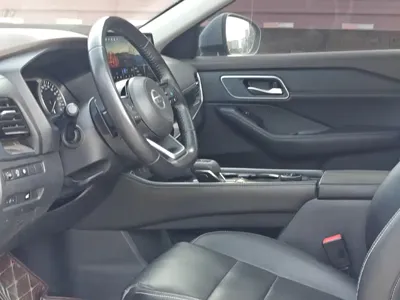 Nissan X-Trail 2022, 130000 км, за 82800 CNY