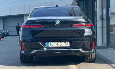 BMW 7-Series 2023, 15708 км, за 115000000 KRW