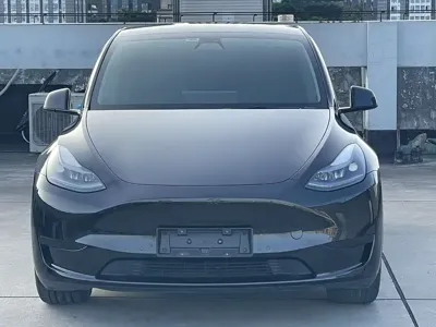 Tesla Model Y 2023, 89000 км, за 151800 CNY
