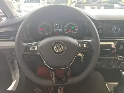 Volkswagen Lavida 2019, 64700 км, за 49500 CNY - фото 11